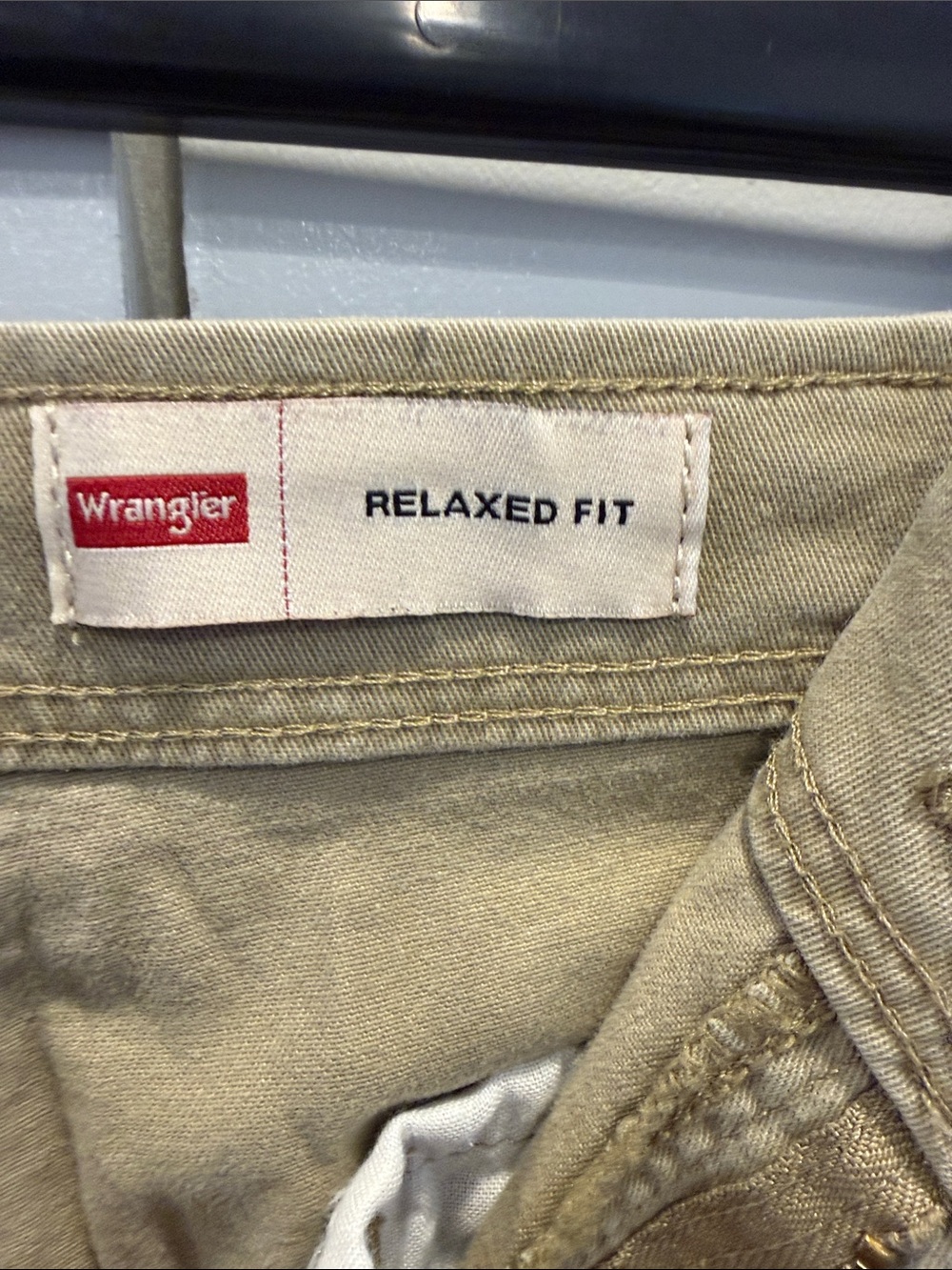 Wrangler Men's Cargo Pants in Khaki/Tan - Picture 2 of 5